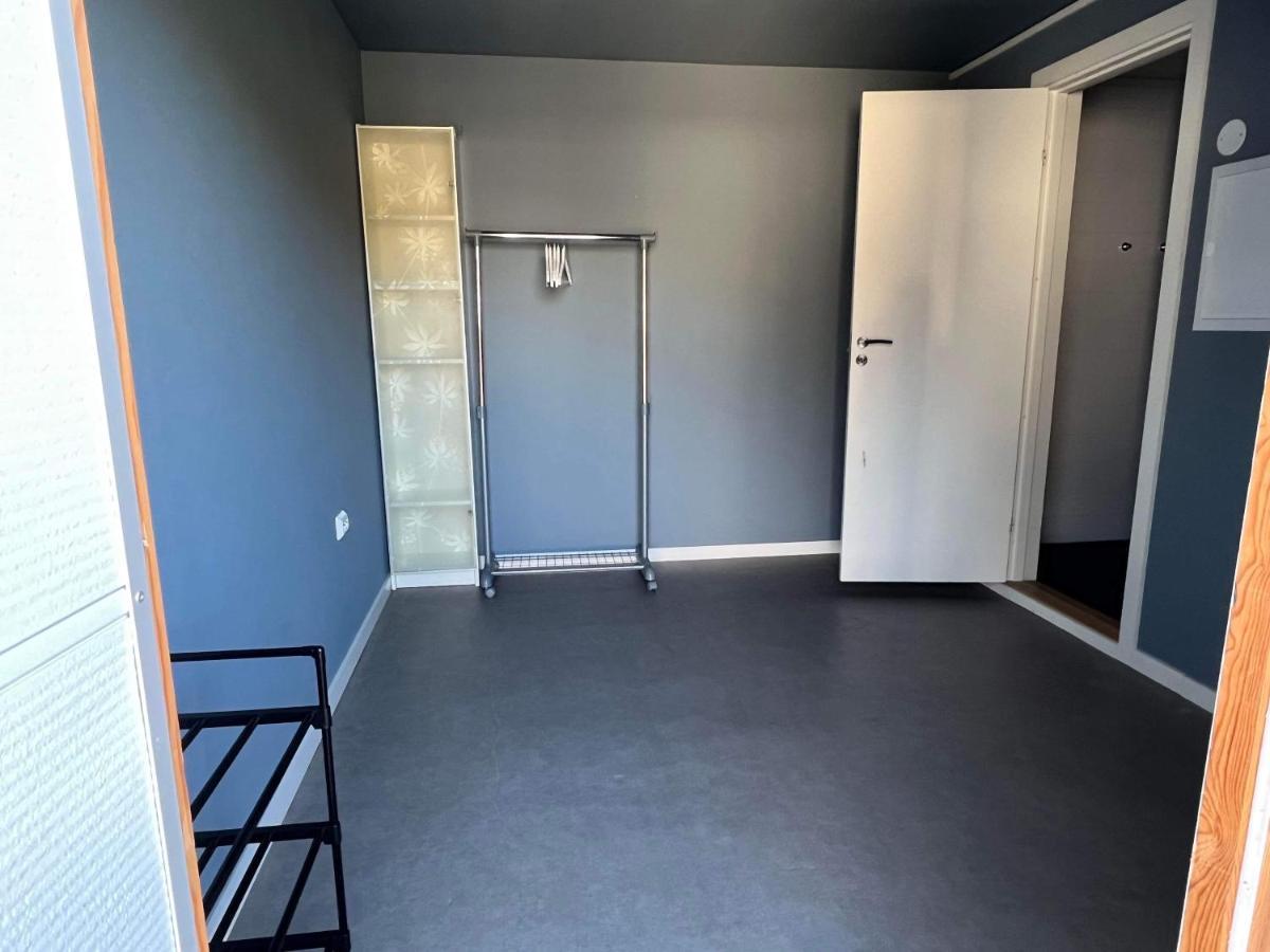 Puntsnes Apartment *